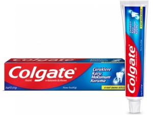 Colgate - Colgate Çürüklere Karşı Maximum Koruma Diş Macunu 75ml