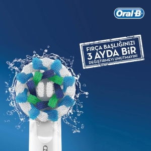 Oral-B Star Wars 3+ Ekstra Yumuşak Şarj Edilebilir Diş Fırçası D100.413.2K - Thumbnail