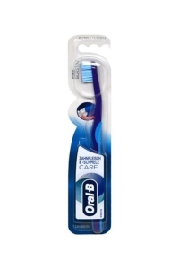 Oral-B - Oral-B Zahnfleisch&Schmelz Care Diş Fırçası 